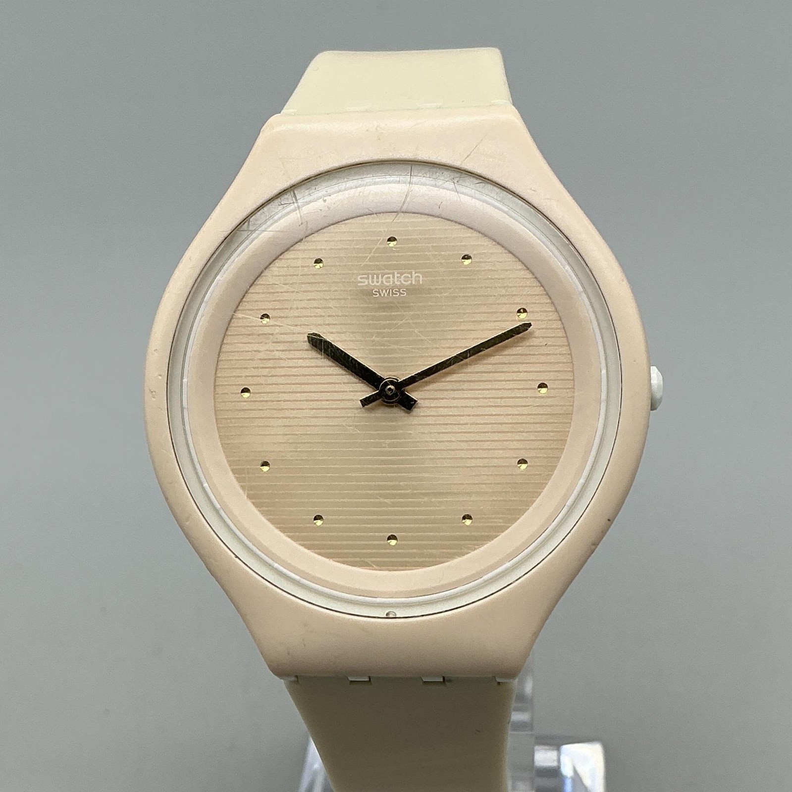 Swatch Skinskin SVUT100 Mens Watch 40mm Cream Dial Beige Silicone Strap Swiss