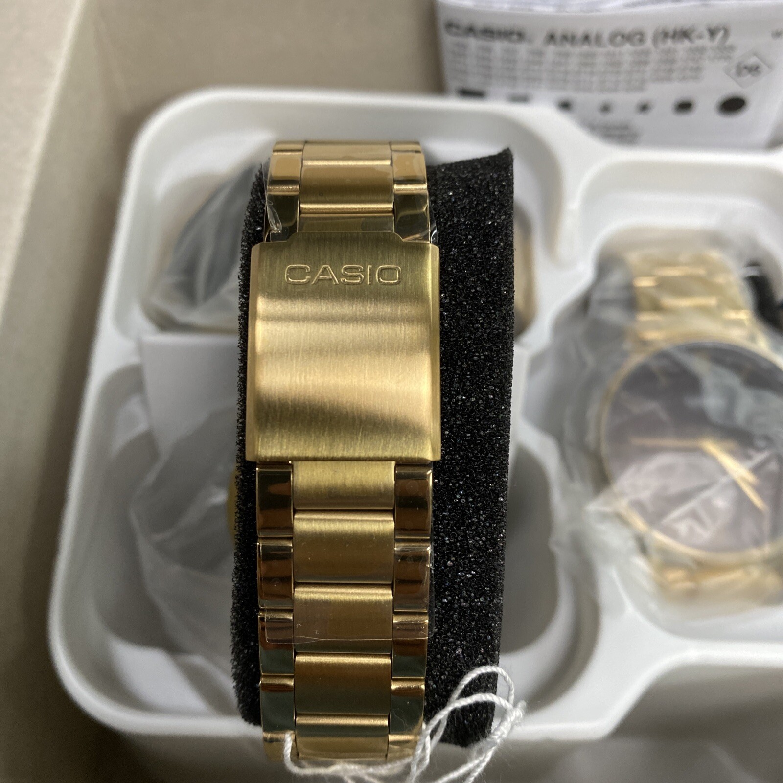 Casio MTP-VT01G-5B Analog Gold Tone Stainless Steel Quartz Dress Men’s Watch
