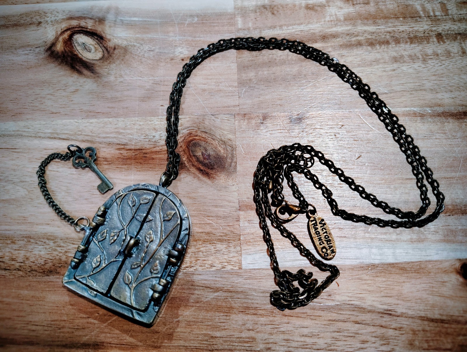 Victoria Trading Company Fairy Door Locket Antiqued Brass Tone With Skeleton Key
