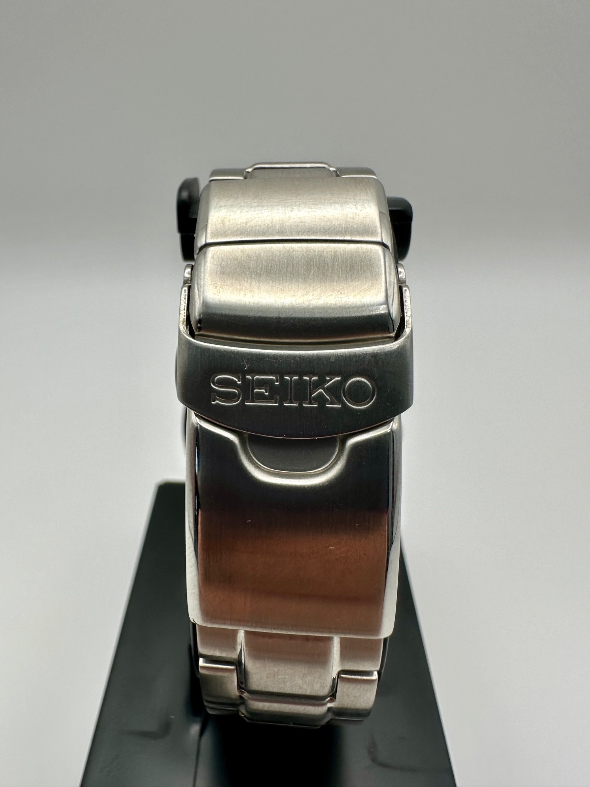 Seiko Prospex Sea SNE585 Blue Dial Men’s Solar Diver Watch 38.5mm