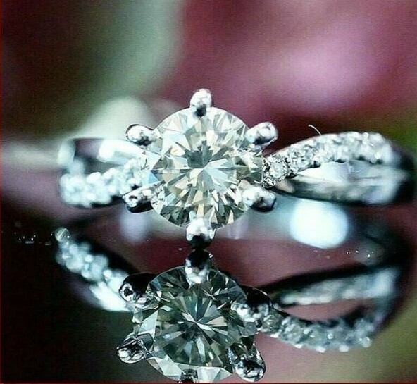 1.20Ct Round Simulated Diamond Twisted Engagement Ring In 14k White Gold Plated