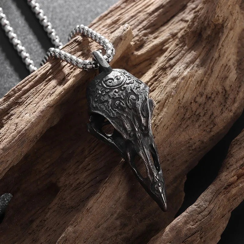 Retro Nordic Crow Skull Pendant Necklace Men Animal Bird Jewelry Amulet Gift