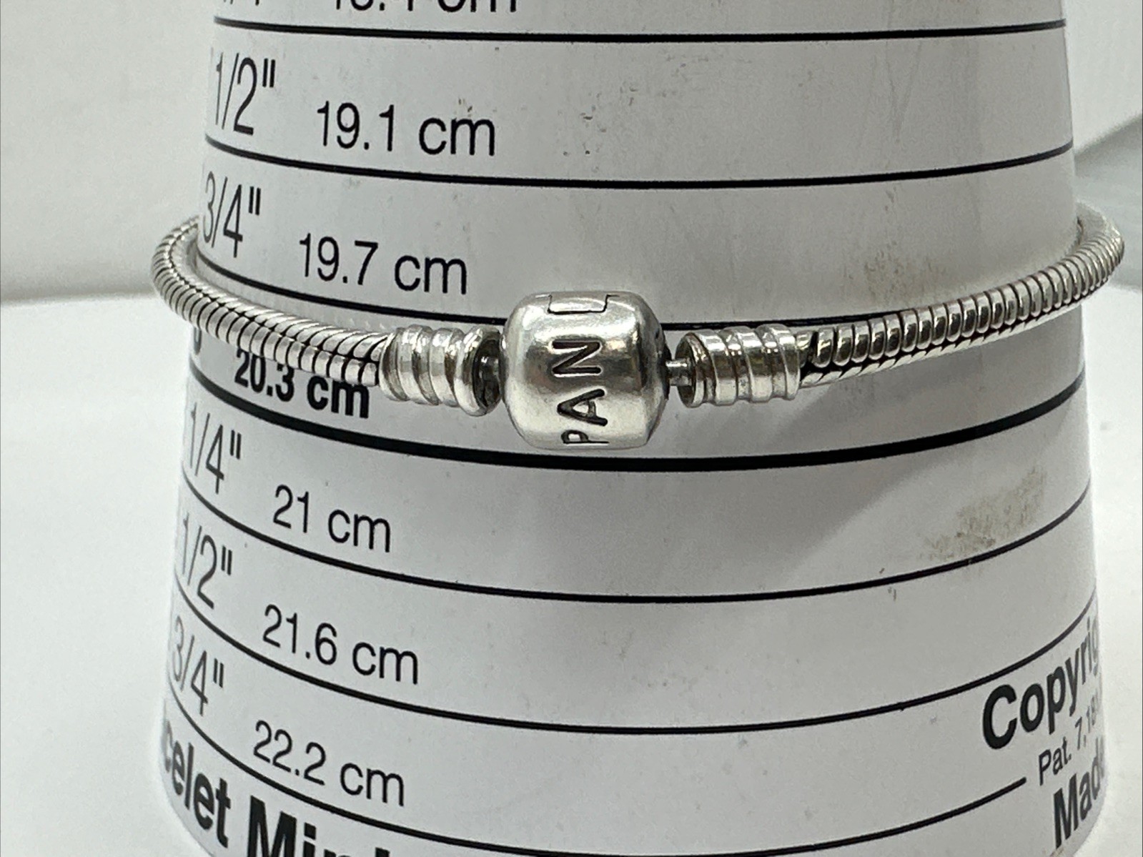 Genuine Pandora Silver Barrel Clasp Moments Bracelet 590702HV Size 8