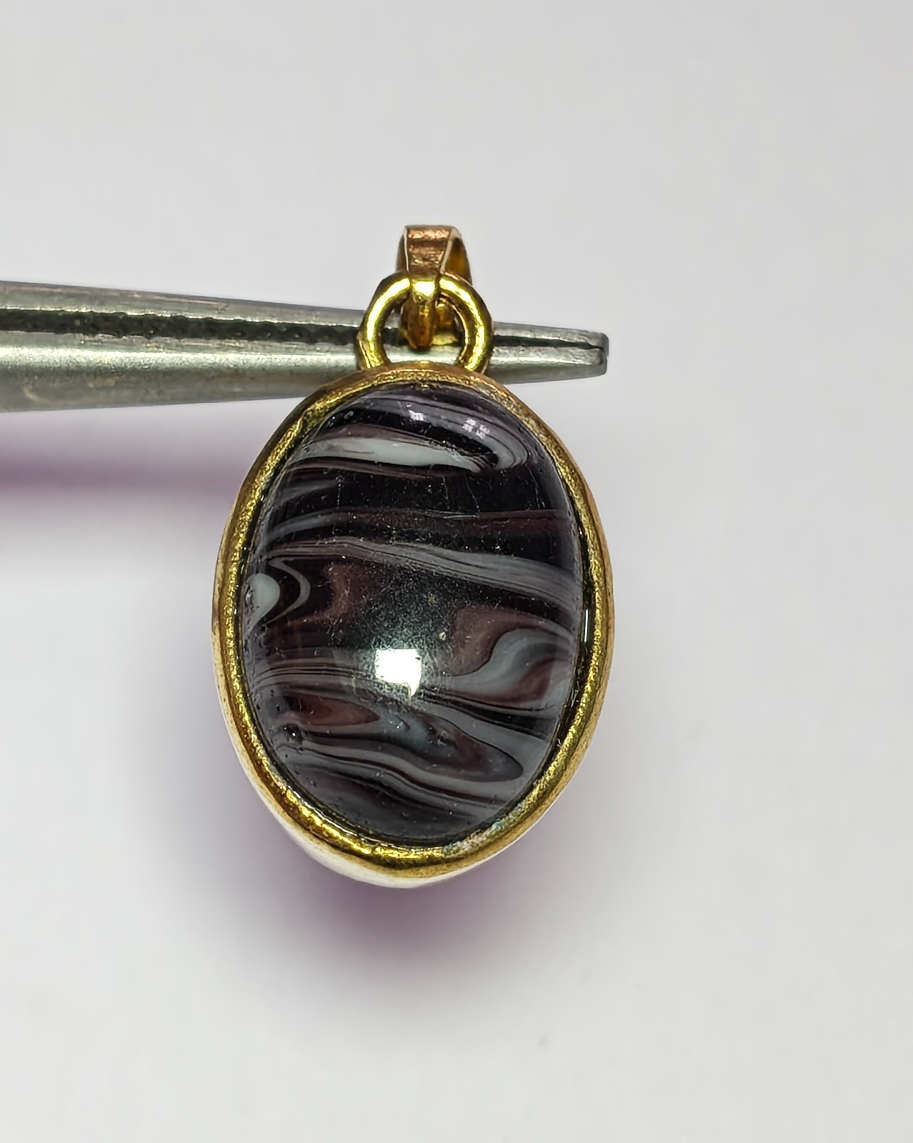 Sulemani Hakik Oval Cabochon Bezel Swirling Purple-Black Pendant for Men & Women