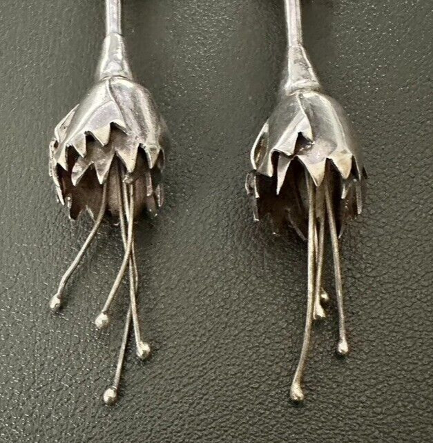 Antonio Pineda Taxco Mexico 970 Silver Flower floral Drop Clip Earrings