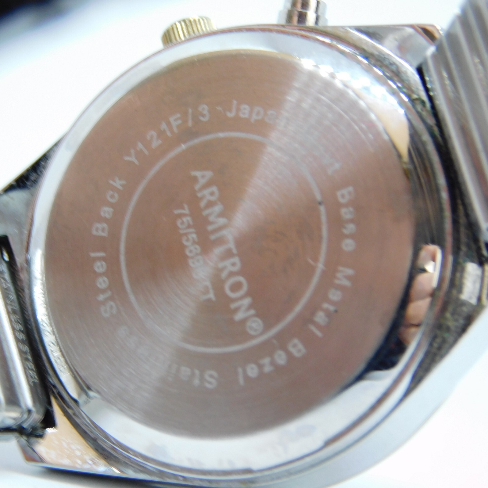 Armitron Instalite 75/5696TT Quartz Women’s Watch Sz. 6 3/4″ New Battery