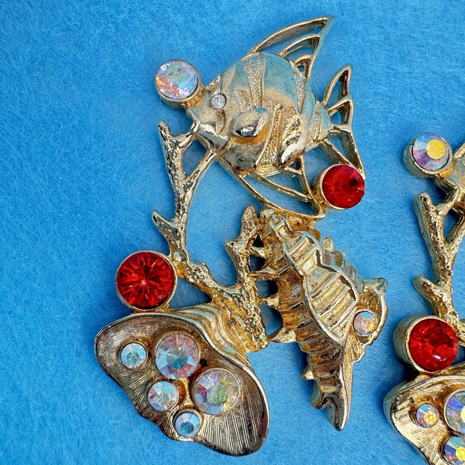 Lot Of 6 VTG Gold Tone Rhinestone Fish Shell Findings Brooch Jewelry Making