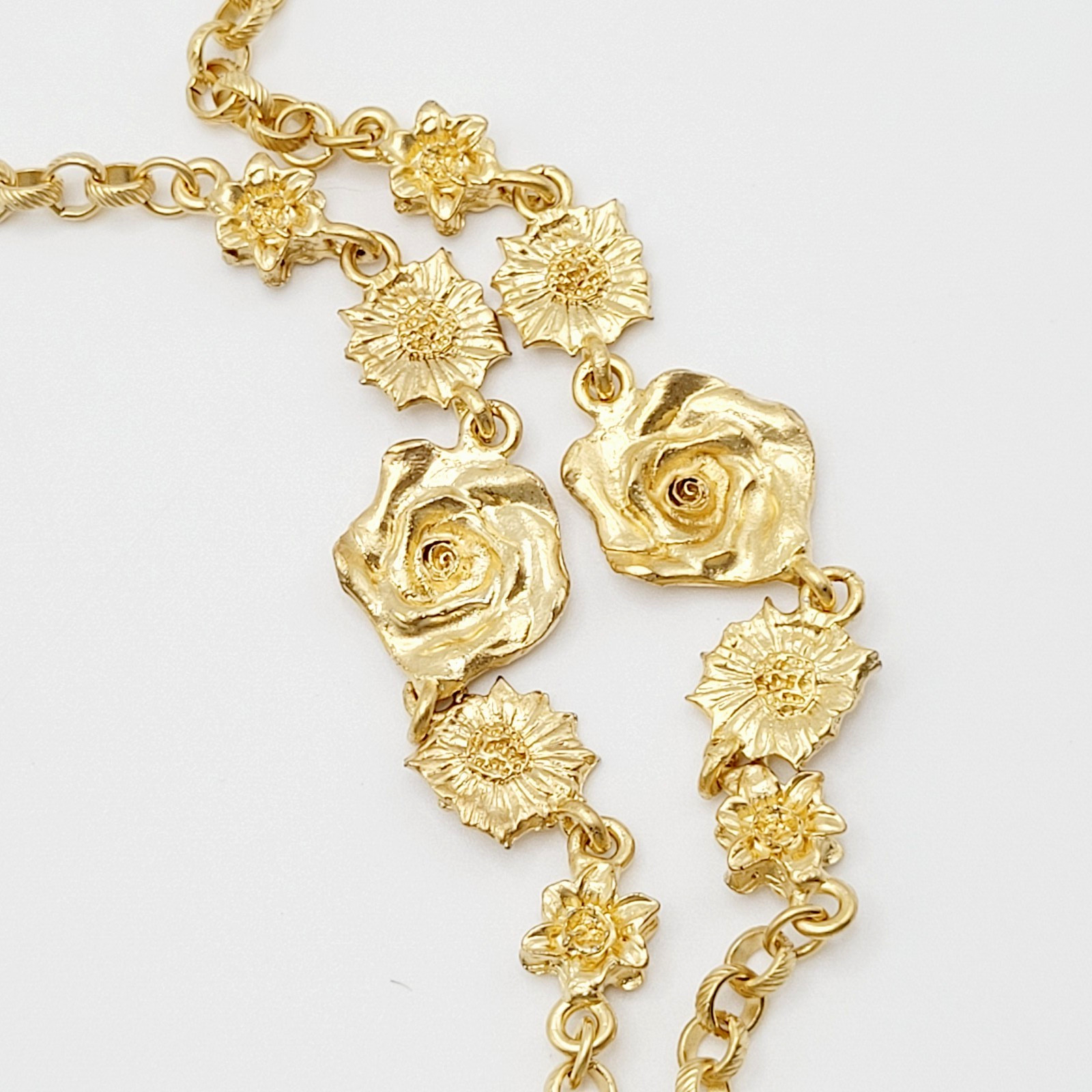 Unique Rose Floral Station Style Bright Gold Tone Sautoir Vintage Necklace Korea