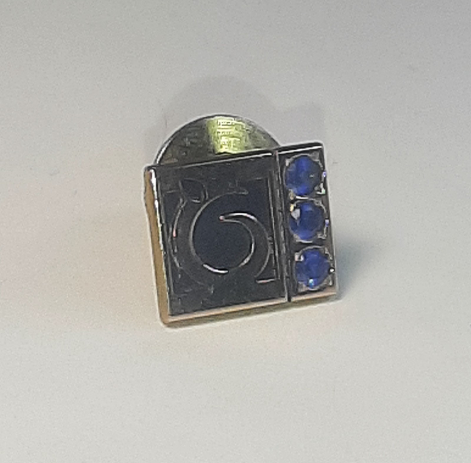 10K Gold Tie tac Pin w 3 Sapphires lapel pin 1/5 10K Vintage