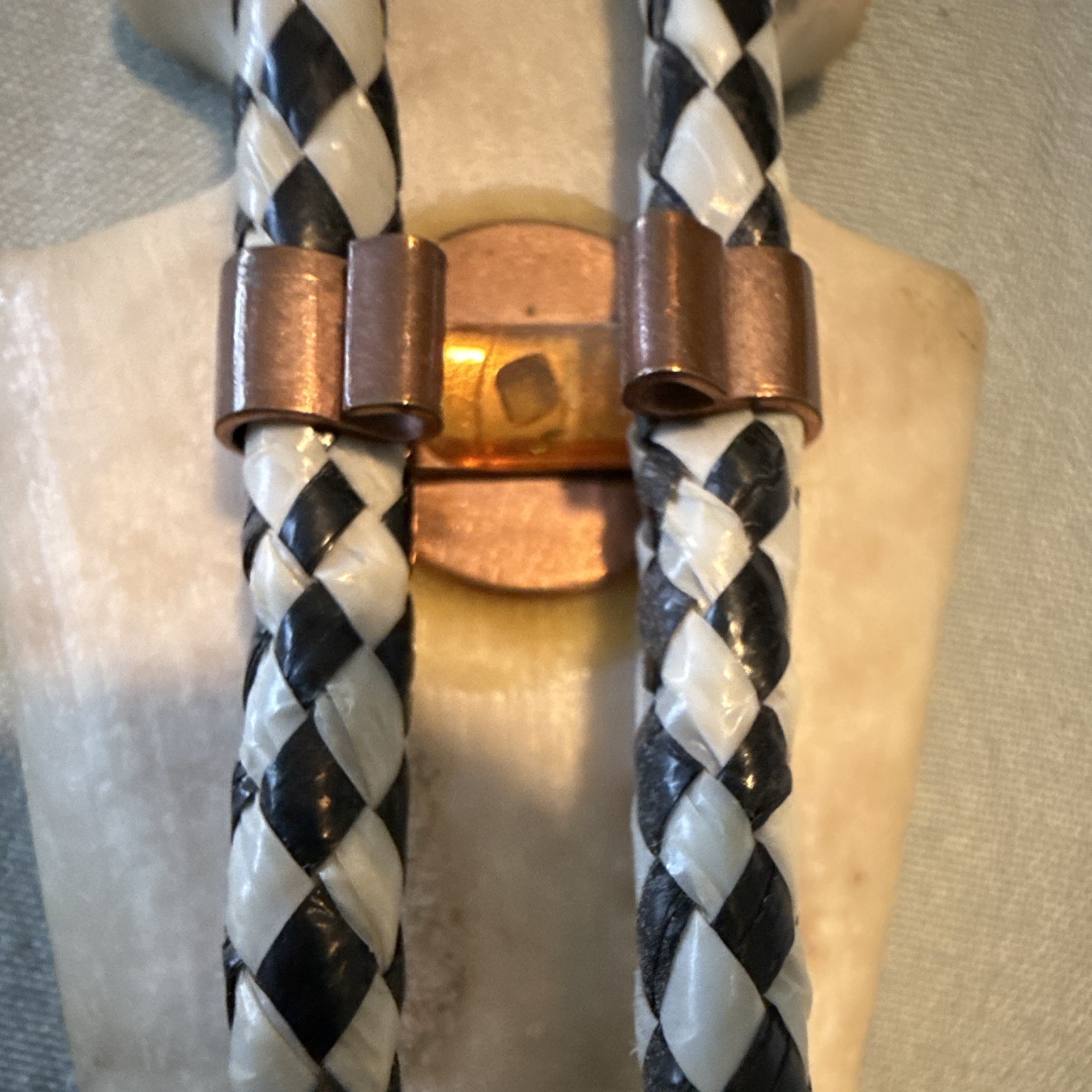 Men’s Western Arrowhead Bolo Tie Adjustable Black/White Braided Cord Metal Tips