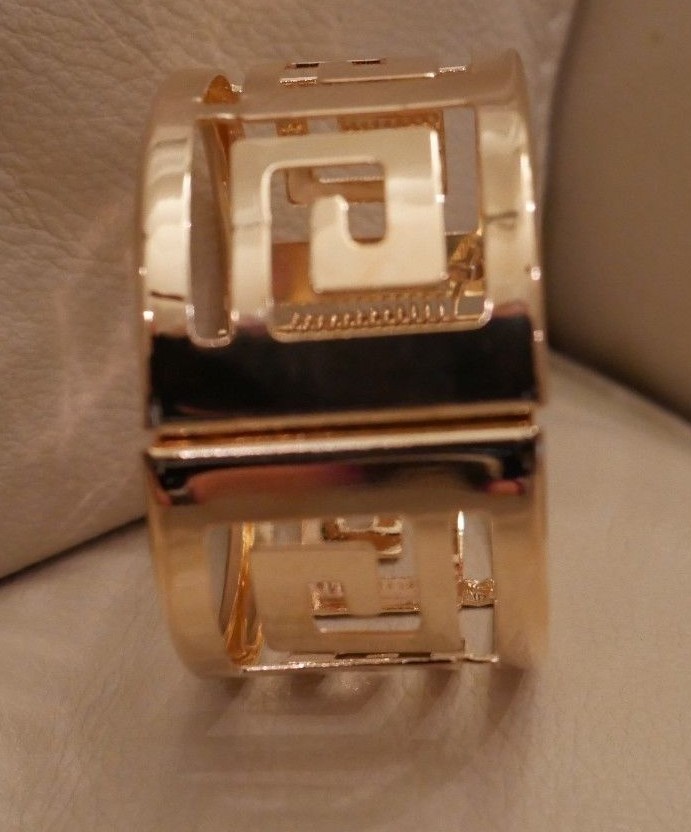 NEW Women’s Fashion Cuff Bracelet Bangle jewelry Greek Key 18K yellow GP