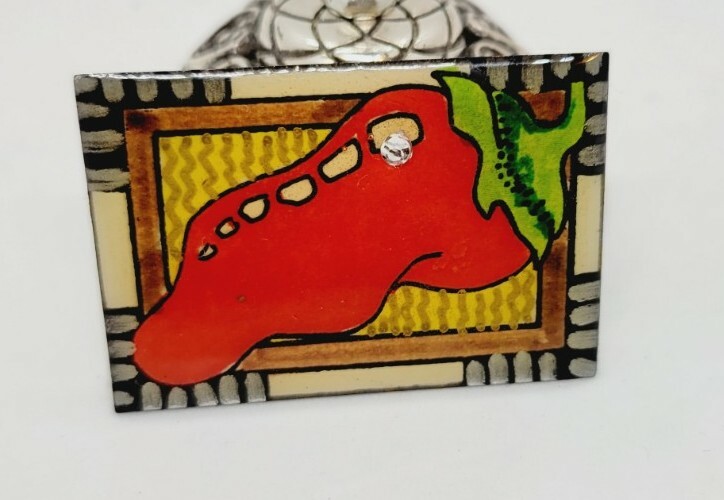 RED Hot Pepper Crystal Brooch Spicy Hot Food Pin RETRO 2 in PINZ Vintage