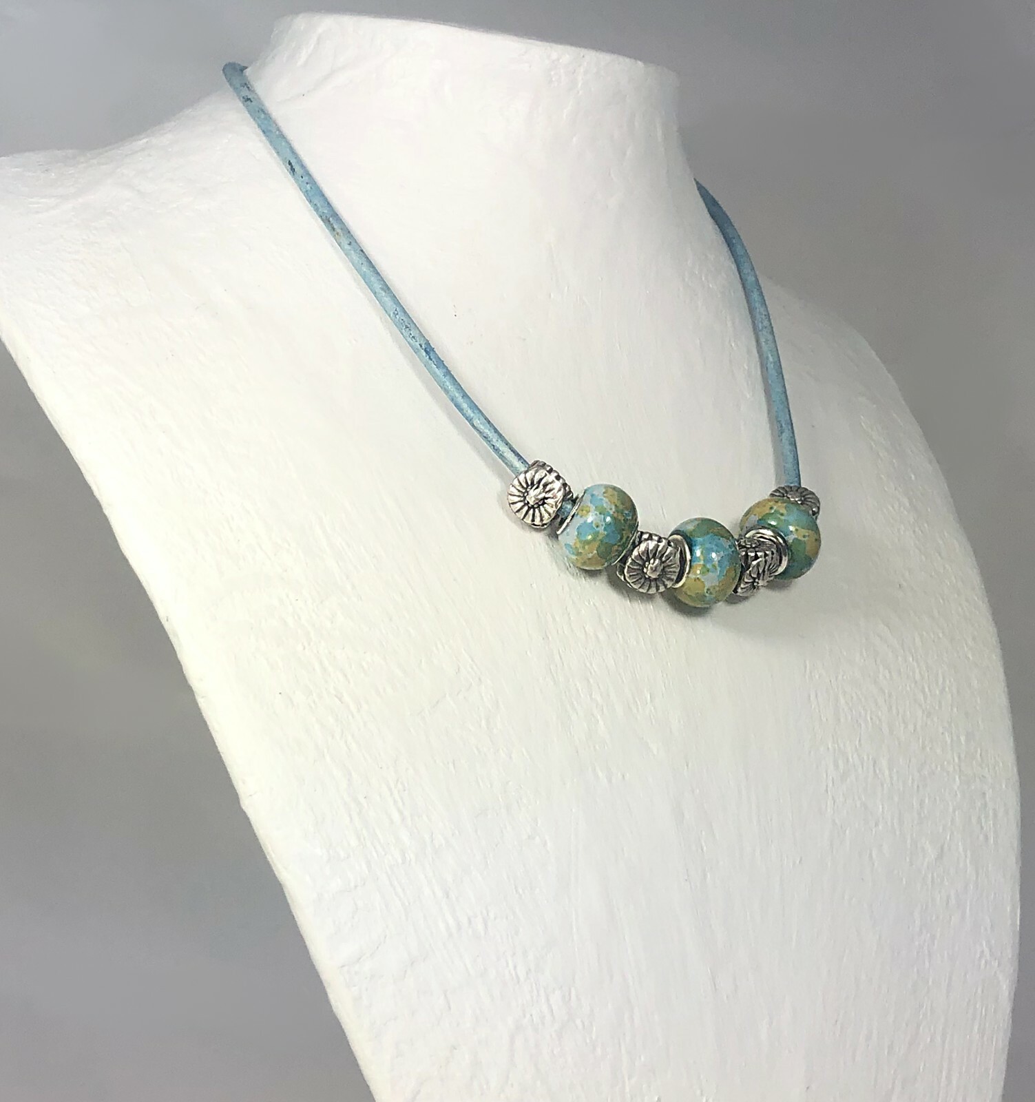 Summer Choker with Cornflower Blue Leather Cord and Lampwork Beads