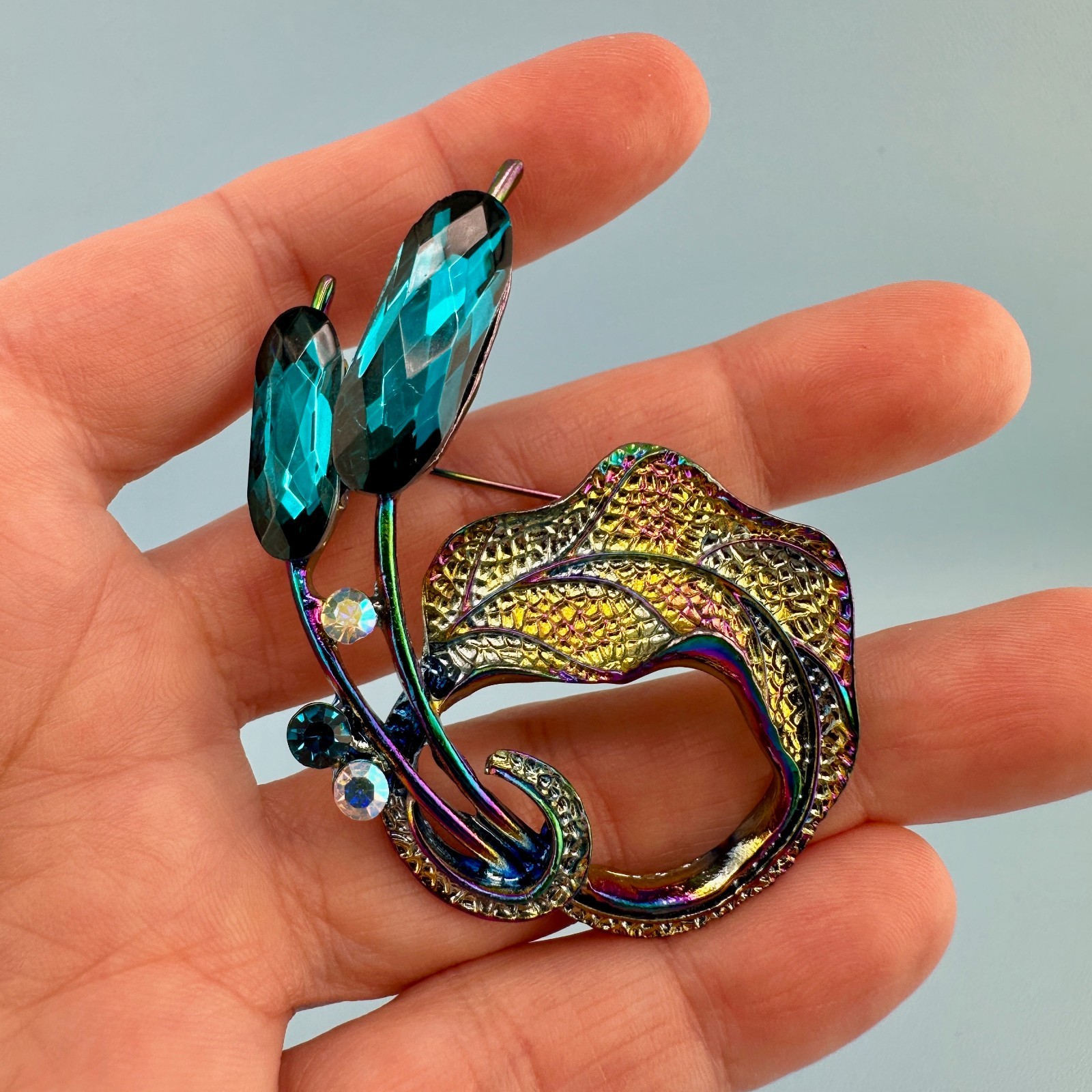 Rhinestone Brooch Flower Leaf Cattail Iridescent Teal Blue Aurora Borealis