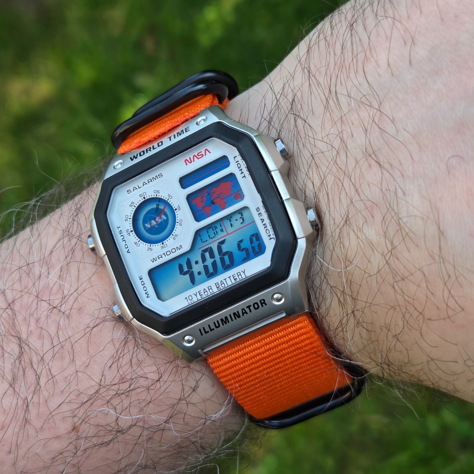 New Casio Royale AE1200 Mod – NASA Royale (Gradient Hydromod)