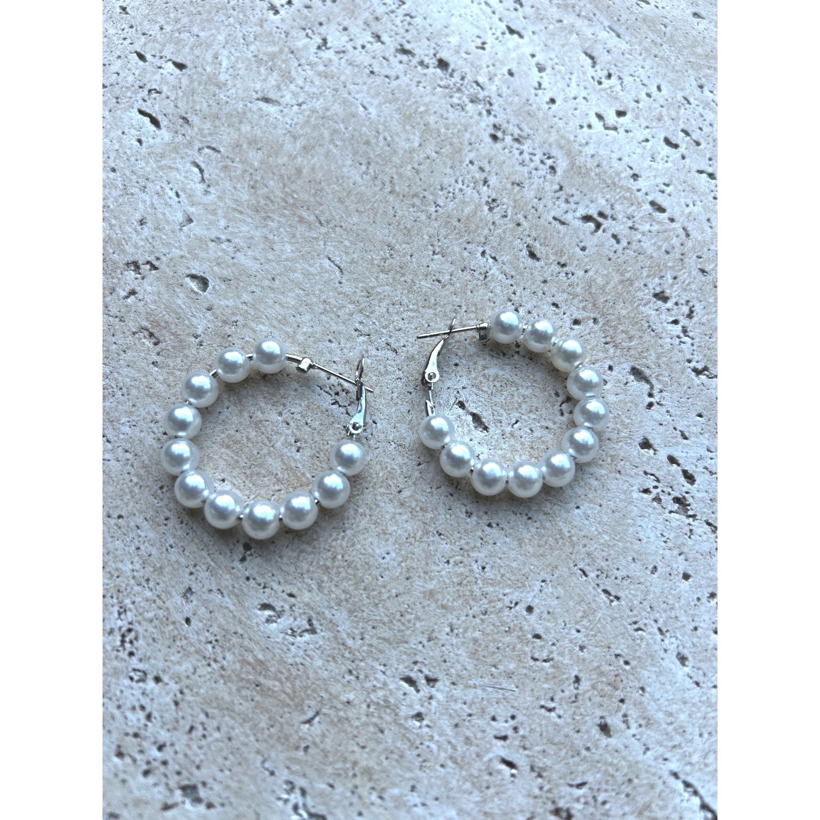 Faux Pearl Hoop Earrings Silver Tone White Beaded Medium 1 Inch Round Latch Back