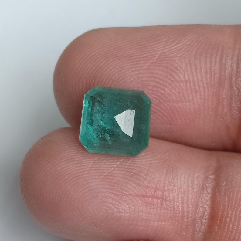 Genuine Zambia Emerald Unheated Untreated Octagon Shape Gemstone 3.25 Carat