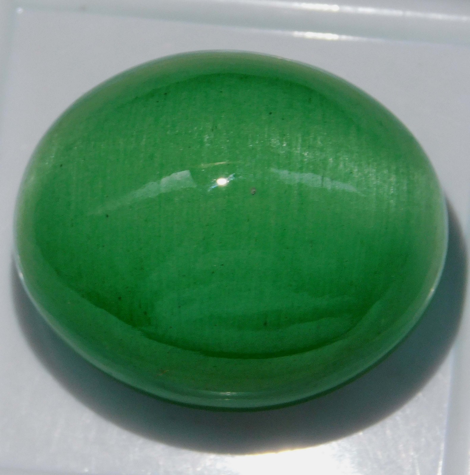 104.35 Ct Untreated Natural Green Chrysoberyl Cat’s Eye Cabochon Cut Gemstone
