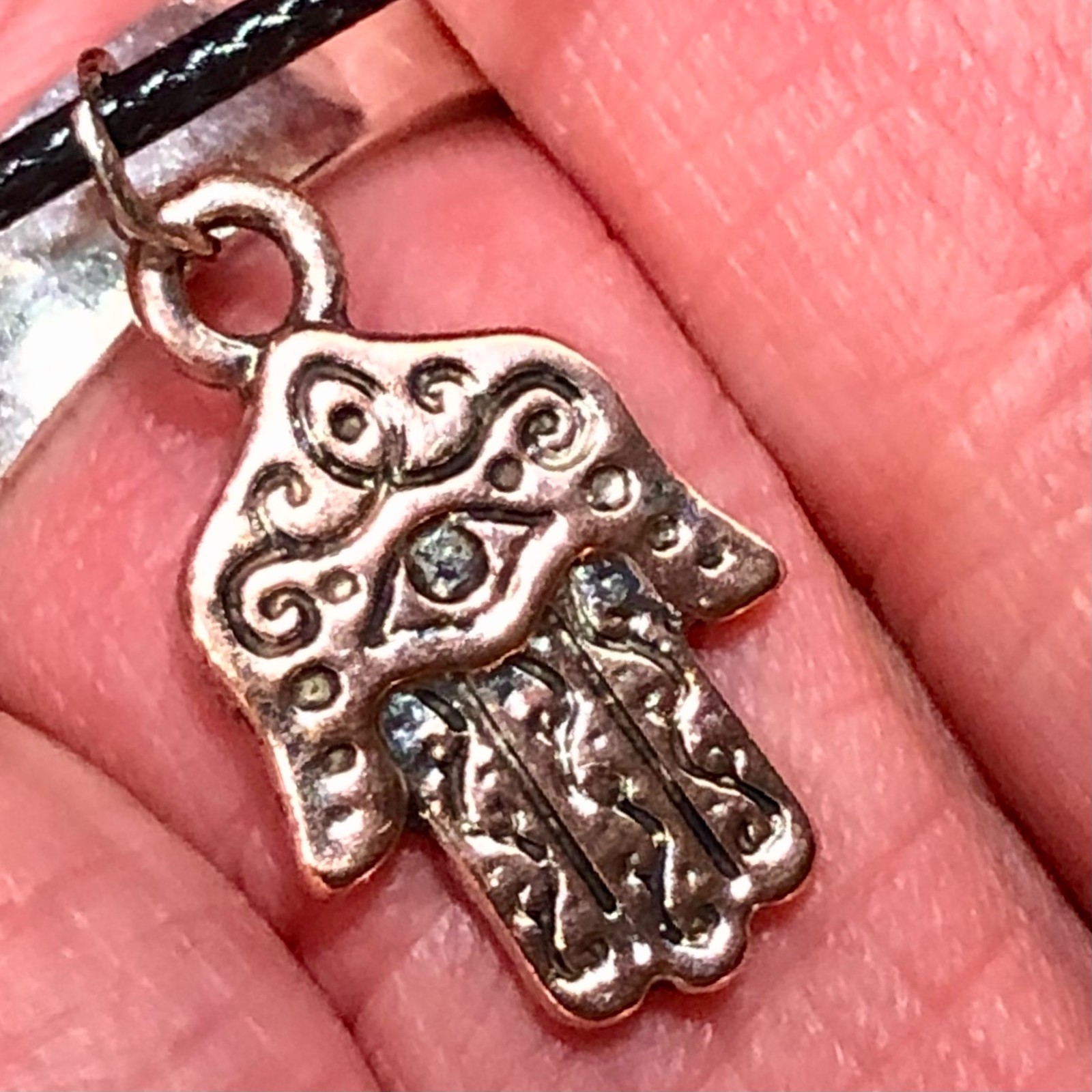Hamsa Hand Evil Eye Pendant Choker Necklace Luck Happiness Rose Color Silver 18″