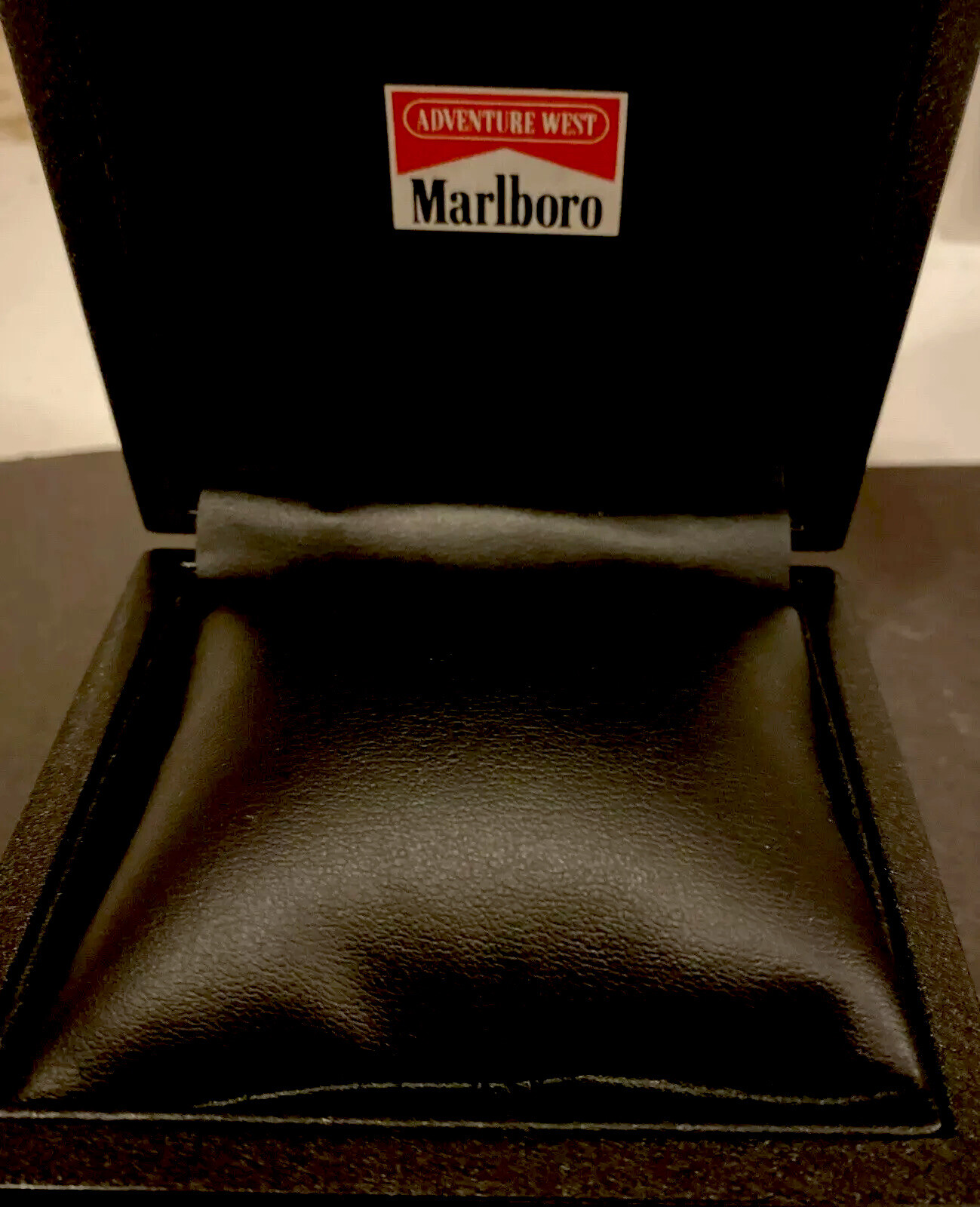 Marlboro West Adventure ODM Japan Wristwatch Presentation watch box