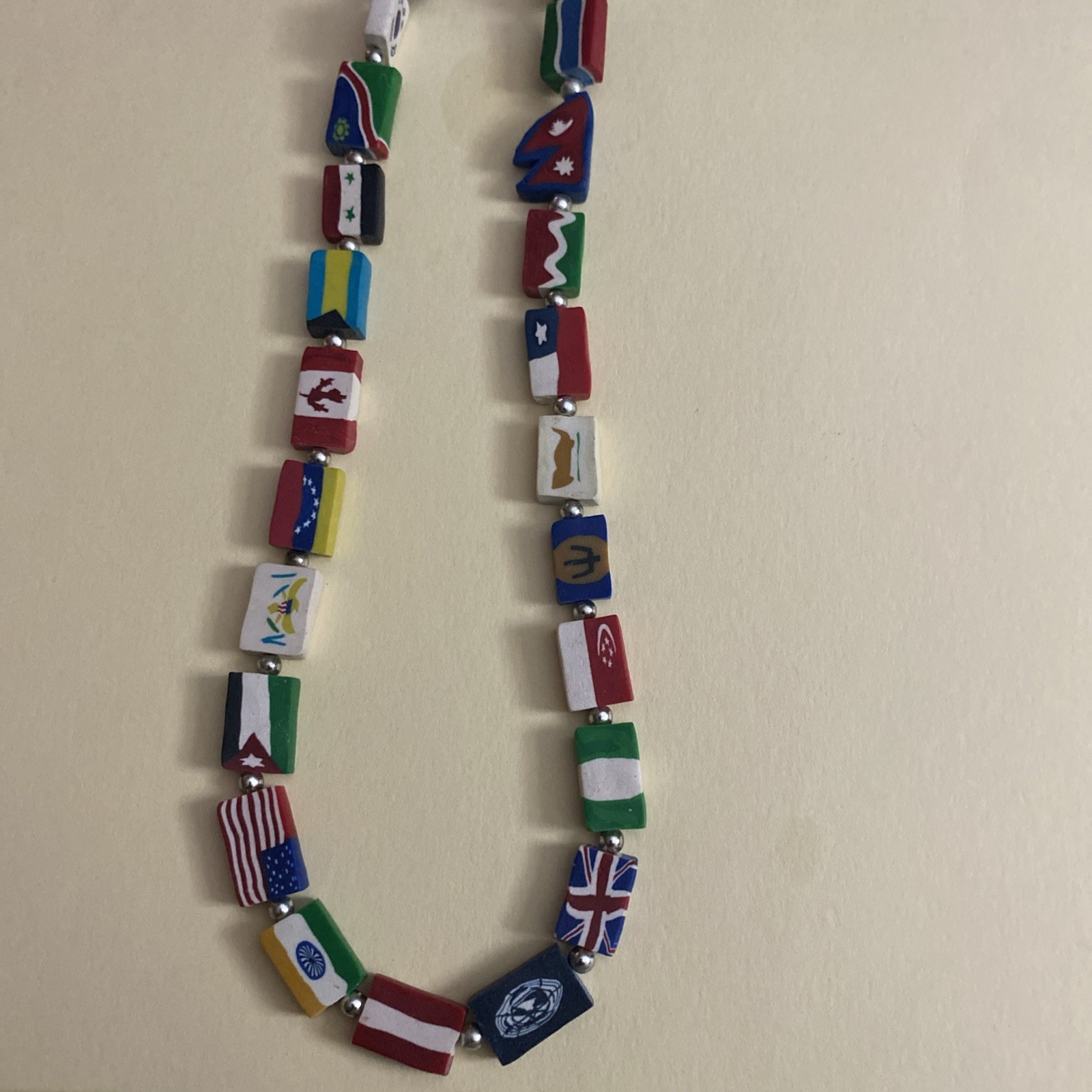 Flags of the World 29 Country Necklace, Silver Tone Beads,29 Different Flags,22”