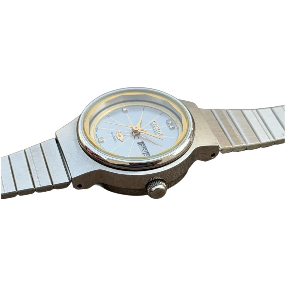 Vintage Citizen Ladies Automatic 21 Jewels Silver Dial Watch 26mm Japan S-132