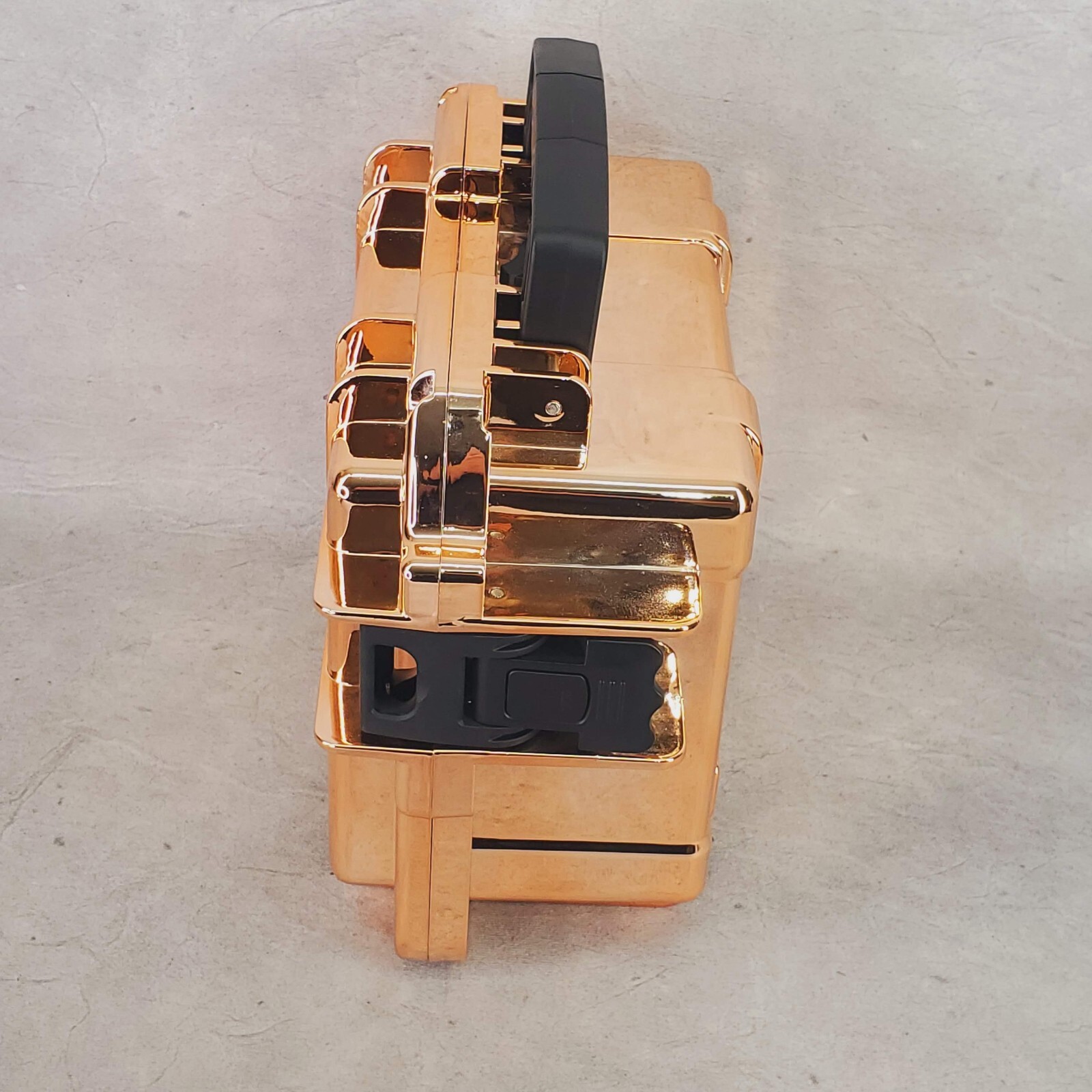 Rare Invicta Watch Model 2902 Tachymetre Limited Edition – 3 Slot Case Rose Gold