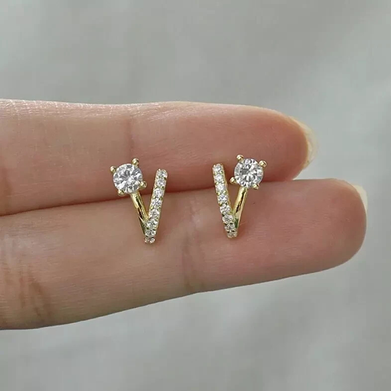 Small Diamonique CZ V shape Stud Earrings White Gold Plated Sterling Silver D20