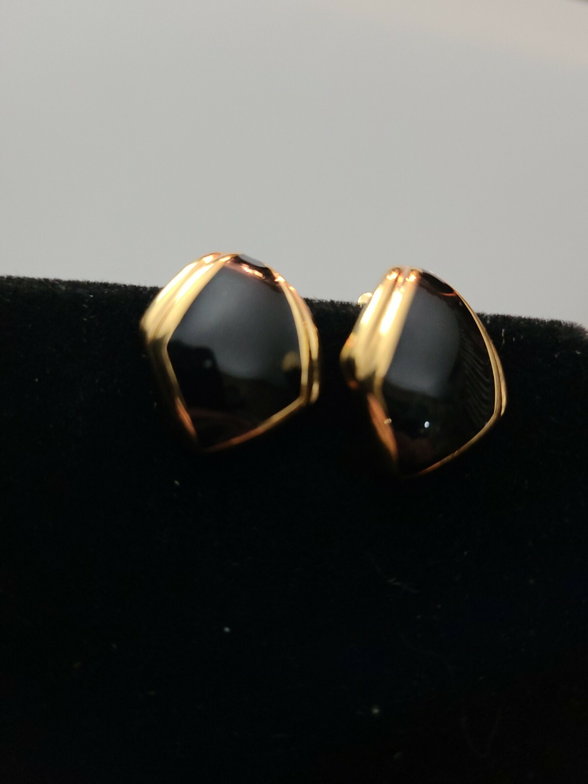 Monet Gold Tone And Black Enamel Kite Shaped Earrings 1″ x .75″ Dressy Classy