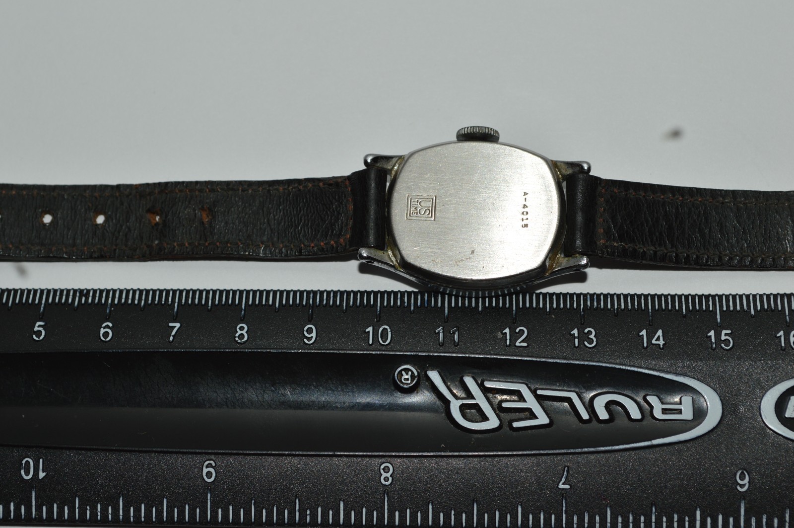 Ingersoll US Time A-4015 Mickey Mouse Watch Wind Up 23mm 1940s Sold As Is Parts