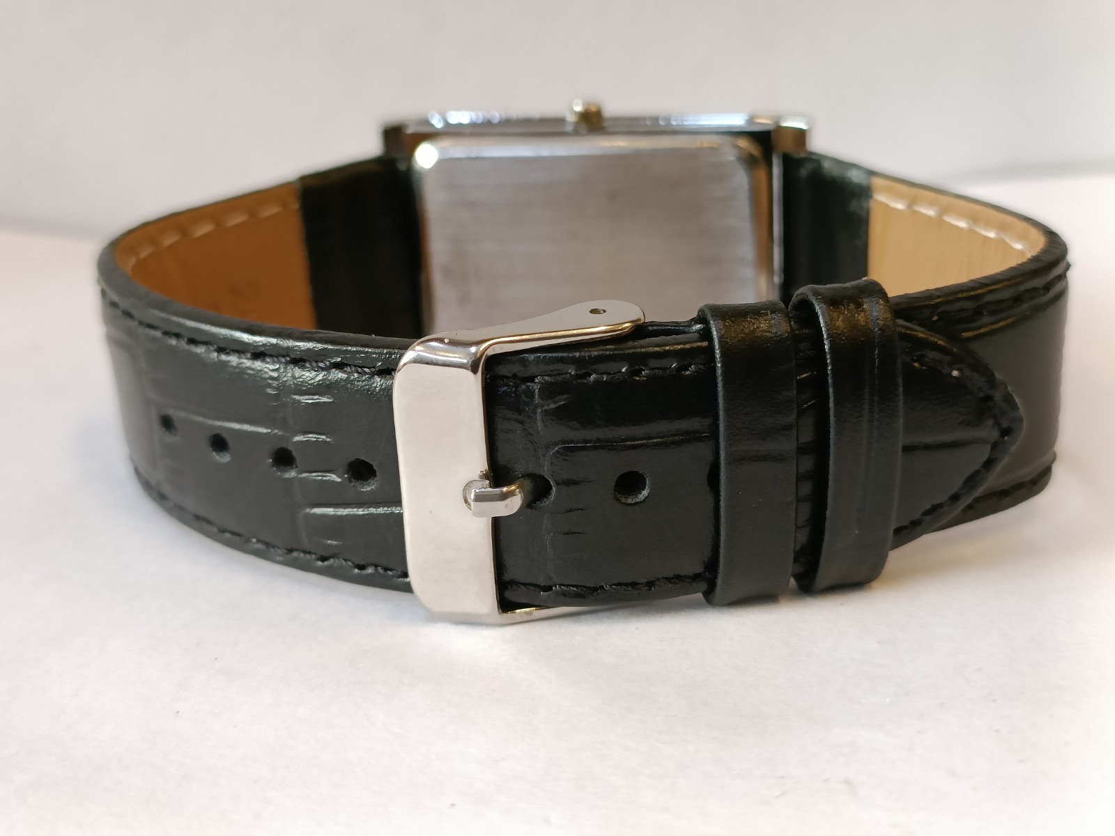 VINTAGE SEIKO SLIM QUARTZ BLACK DIAL JAPAN MEN’S WORKING DRESS WATCH