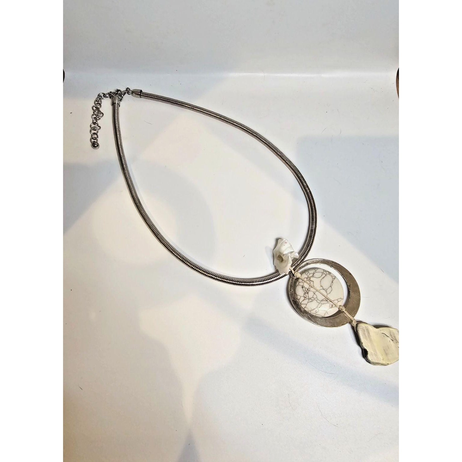 Boho Silver Tone Snake Chain Necklace Marbled Stone Pendant Mixed Media