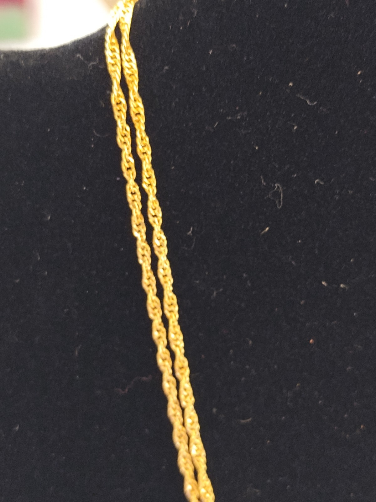 14k Gold Chian. 16 inches long Mariners Chain. 4.4 grams