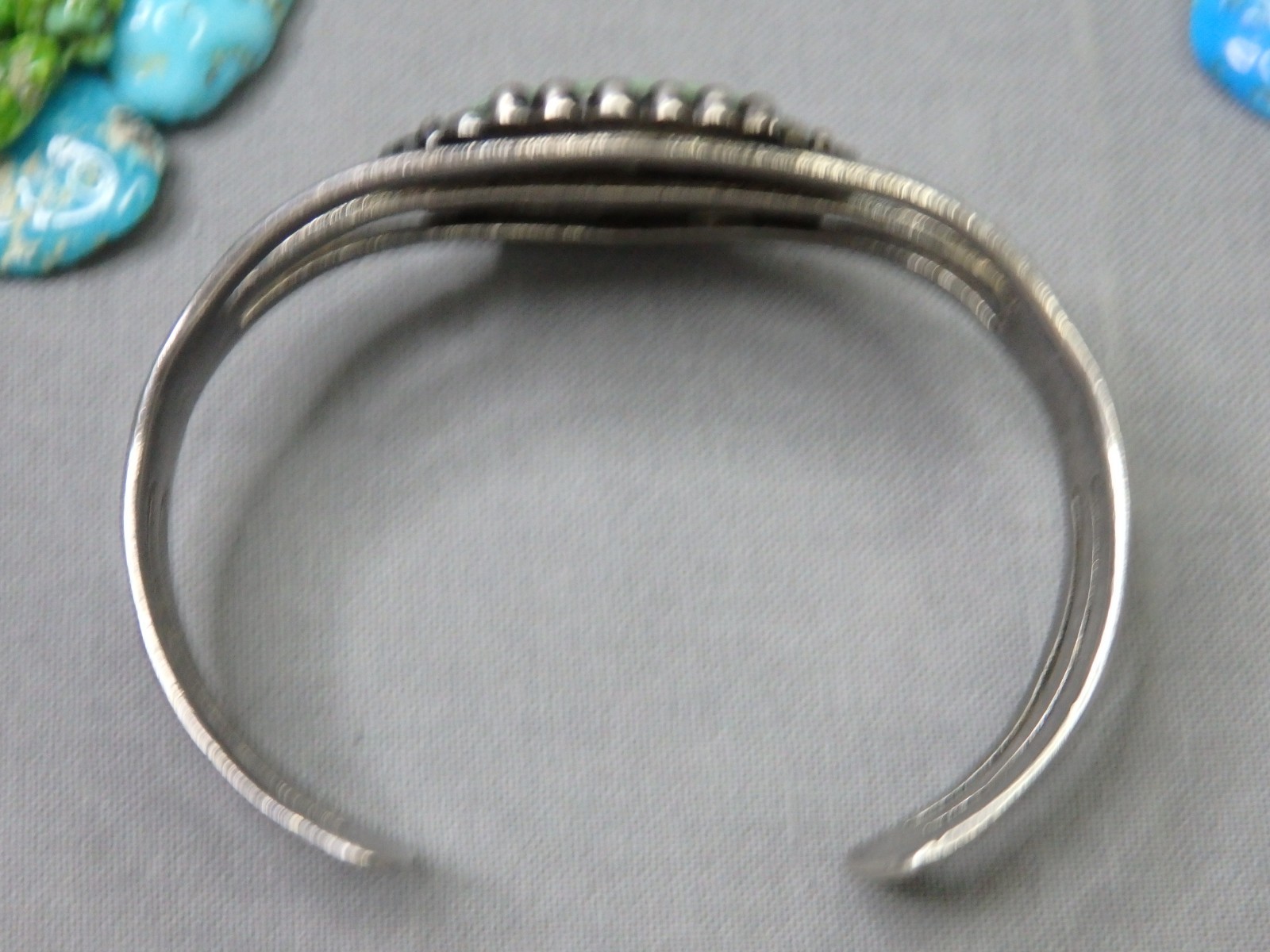 Fred Harvey NAVAJO Natural CARICO LAKE TURQUOISE Coin SIlver 36g Cuff Bracelet