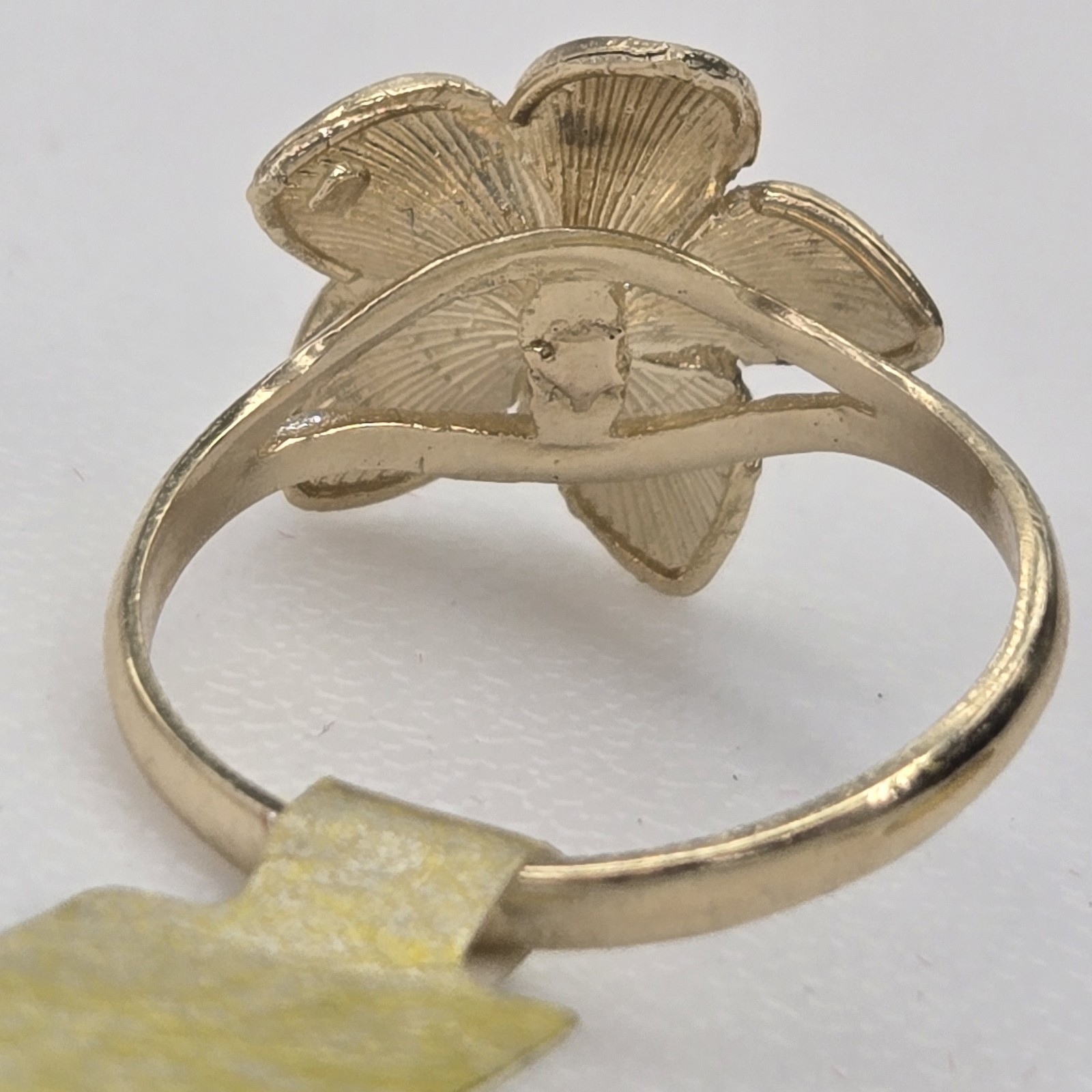 Solid 14k yellow Gold flower Hibiscus ring