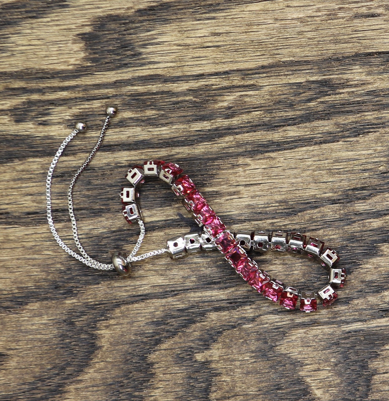 Slider Adjustable Tennis Bracelet Silver Gray / Red