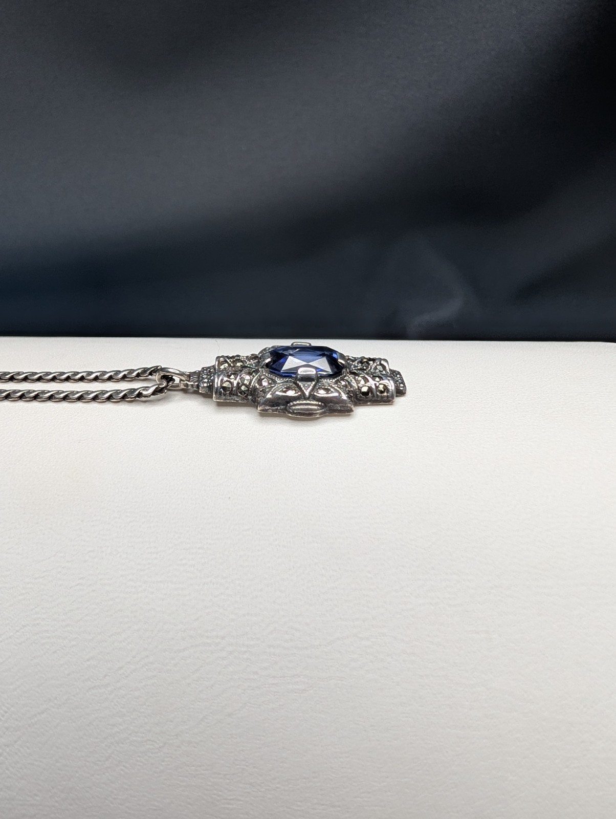Uncas Manufacturing Sterling Sapphire Marcasite Art Deco Pendant And Chain 925