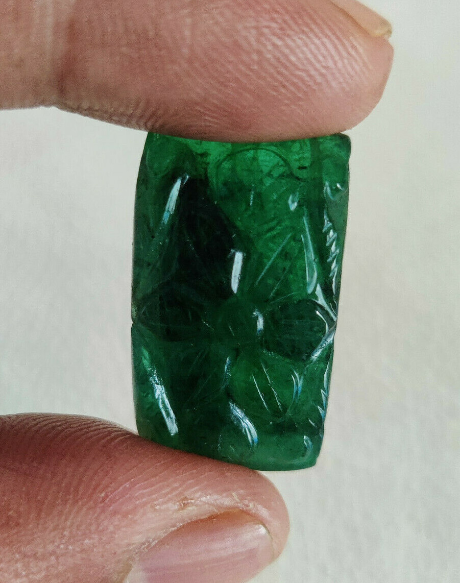 Natural Emerald Carving Loose Gemstone Use For Jewelry,26 X 15 X 8 MM, 29.80 CT
