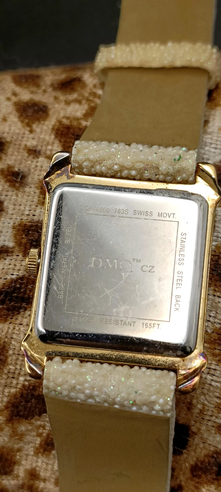Job Lot Bundle of 5x Ladies Gold Tone Quartz Watches Inc AVIA UNTESTED LOT F