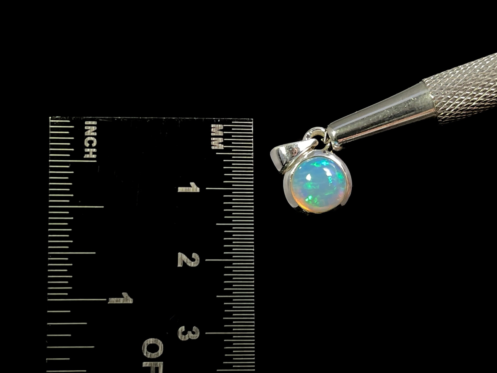 Welo OPAL Pendant – Sterling Silver, 8mm Round Cabochon – Necklace Jewelry 49100