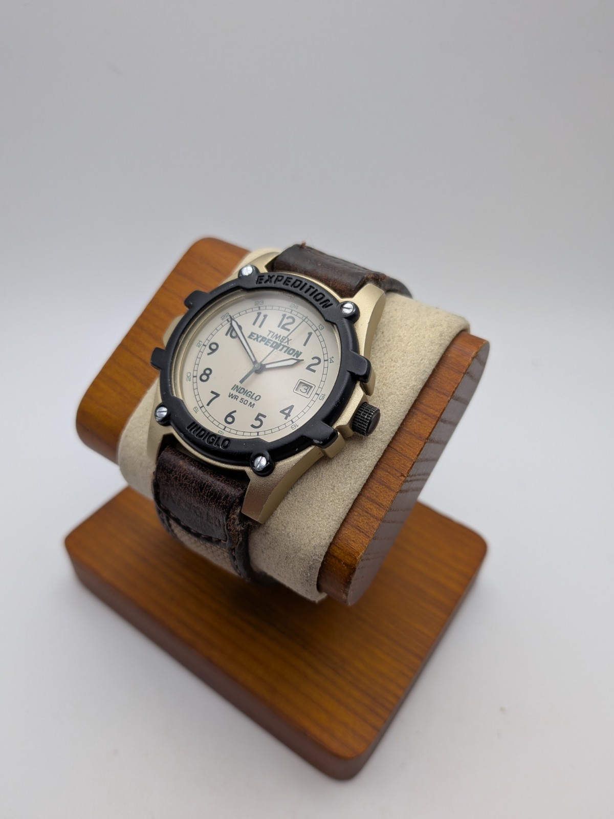 Timex Indiglo Watch Men Silver Black WR 50m Date Brown Beige Strap New Battery