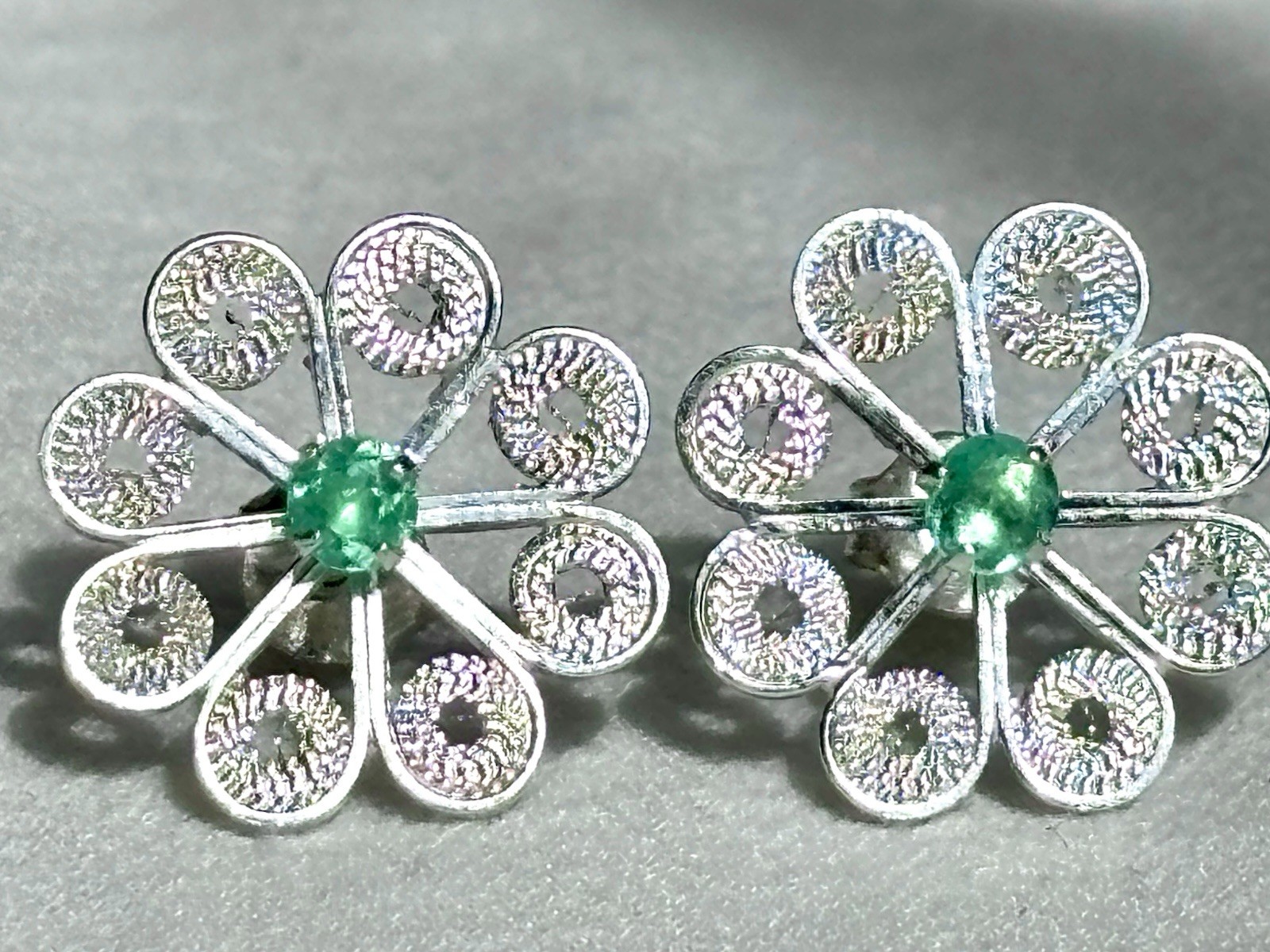 Genuine Colombian emerald earrings, Handmade filigree earrings, silver 925,