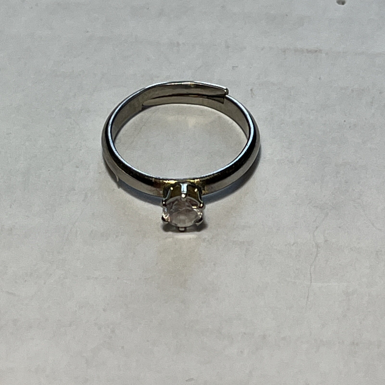 Vintage Silver Tone Solitaire Adjustable Ring Size 4.5 – 8