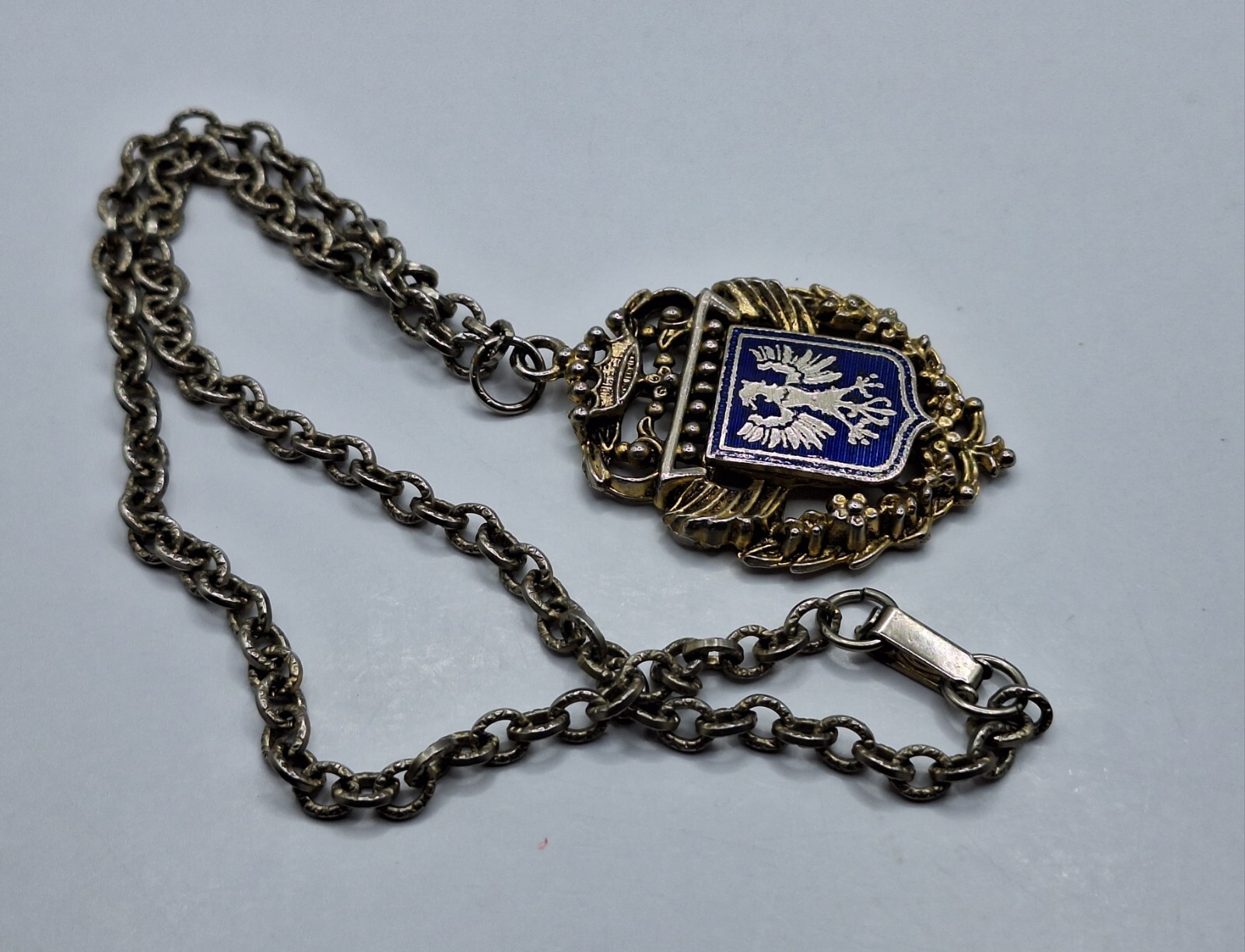 Vintage Crest Crown Eagle Pendent & Necklace Silver Tone VGC
