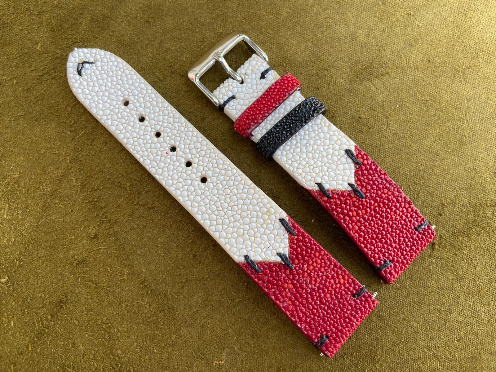 Red – White Stingray Watch Strap Band 16mm 18mm 19mm 20mm 21mm 22mm 24mm 26mm
