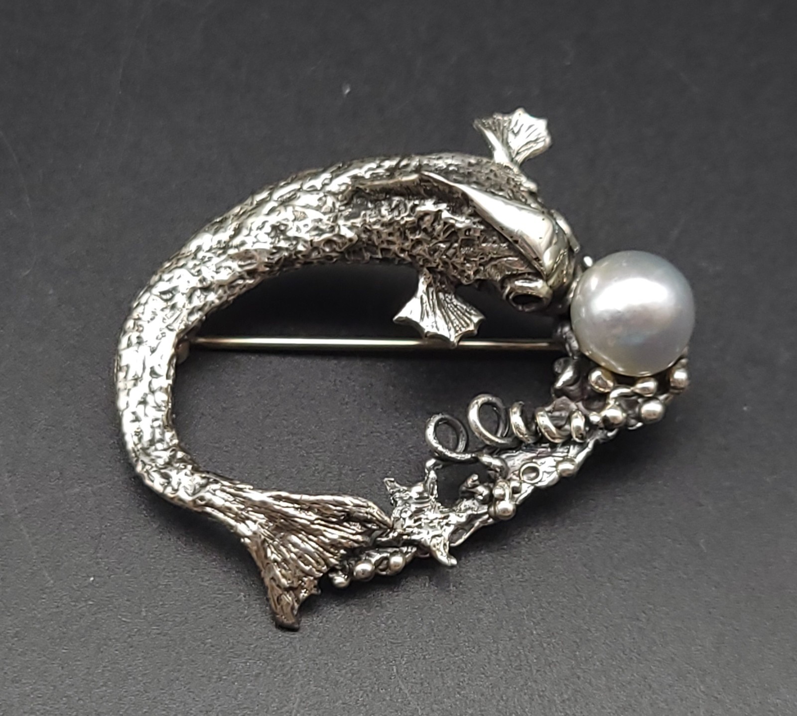 Koi Fish with Pearl – ORB – Sterling Silver Pin Brooch – 13.4g – Vintage – Used