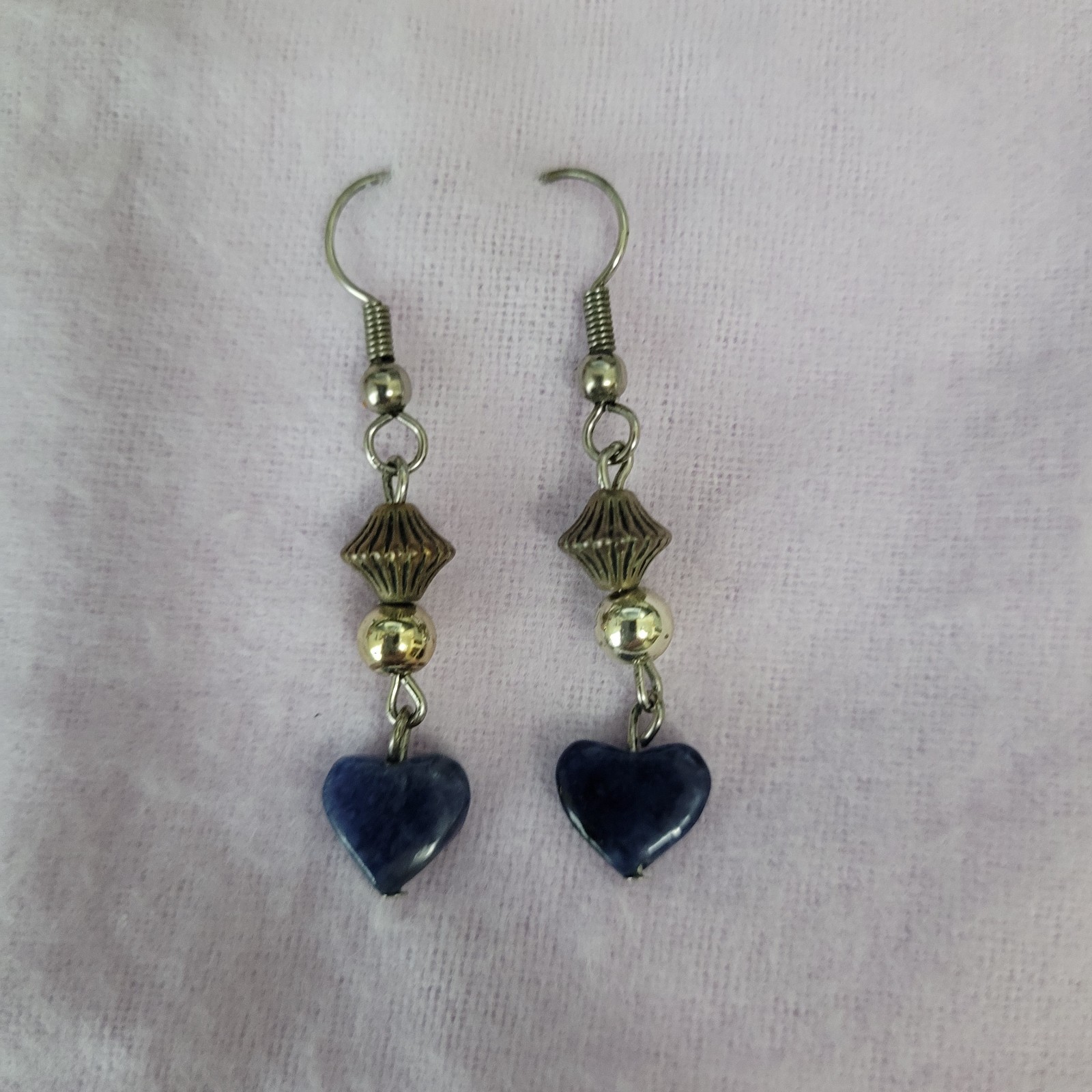 Vintage 1970s Grey Blue Stone Heart Silver Tone Dangle Hook Earrings