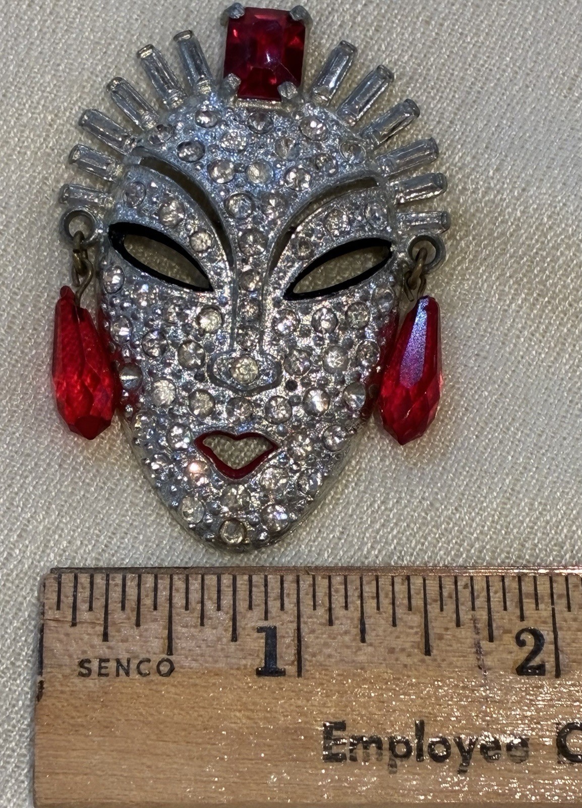 Vintage Reinad Pot Metal Crystal Rhinestone Princess Face Mask Brooch Pin