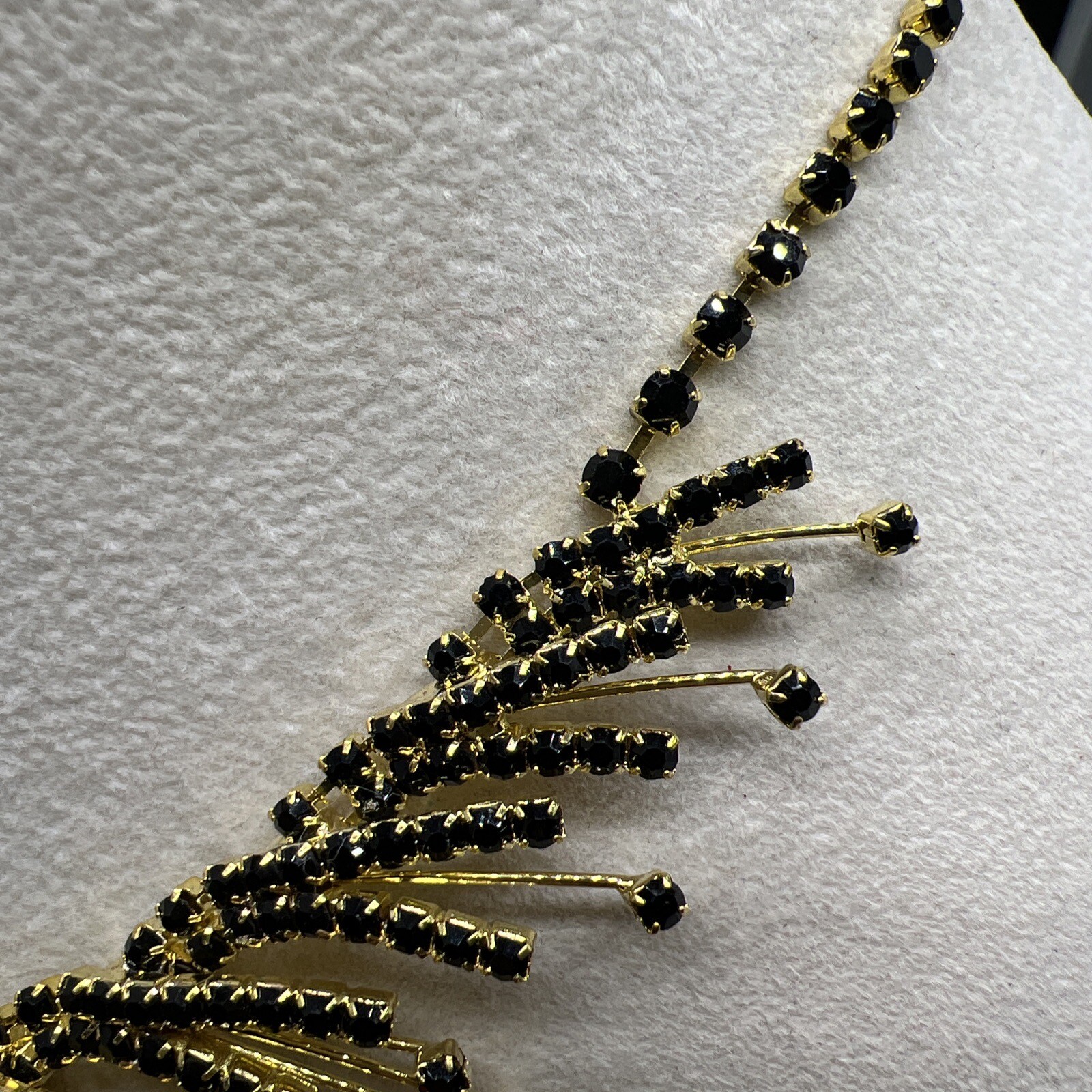 Gold Tone With Black Prong Set Rhinestones 14”-18” Necklace (6721)