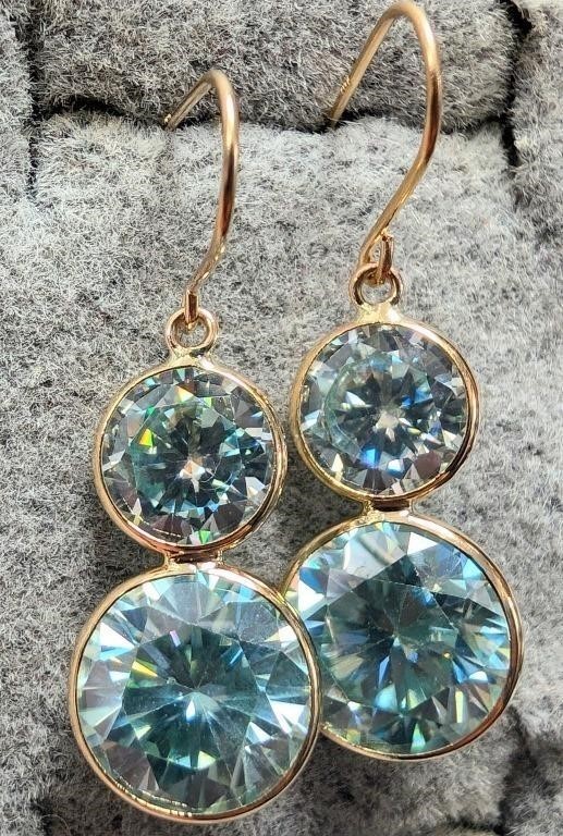 10K Ice Blue Moissanite 6.5 ct Earrings 0.39 gr 10K Gold